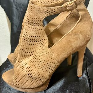 Suede heels